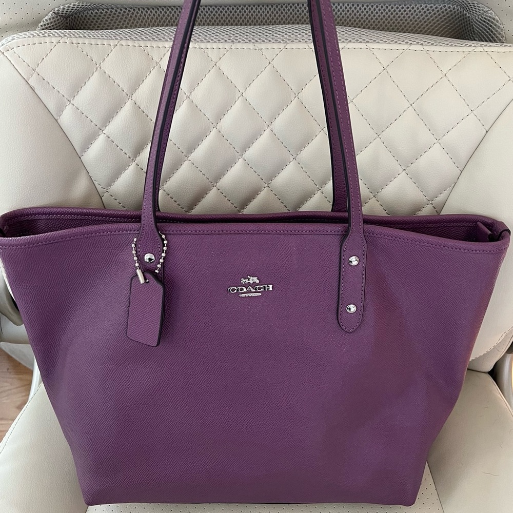 Coach Purple City Tote Crossgrain Leather